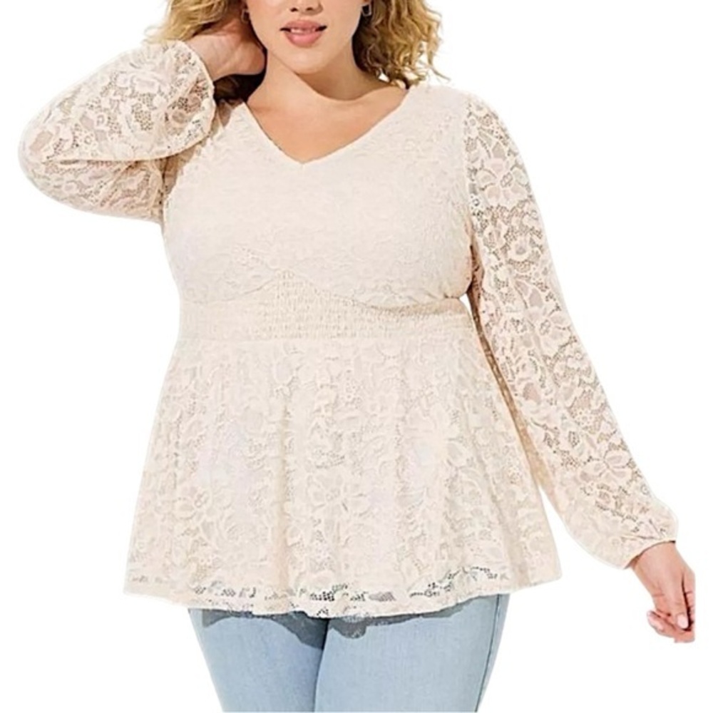 TORRID Lace‎ V-Neck Smocked Waist Long Sleeve Blouse NWT
